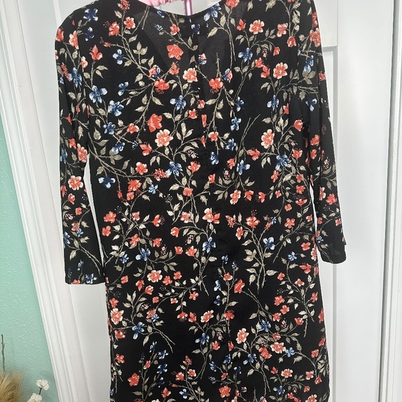 Abercrombie and Fitch dress Small floral spring flowy elbow length - Picture 2 of 4